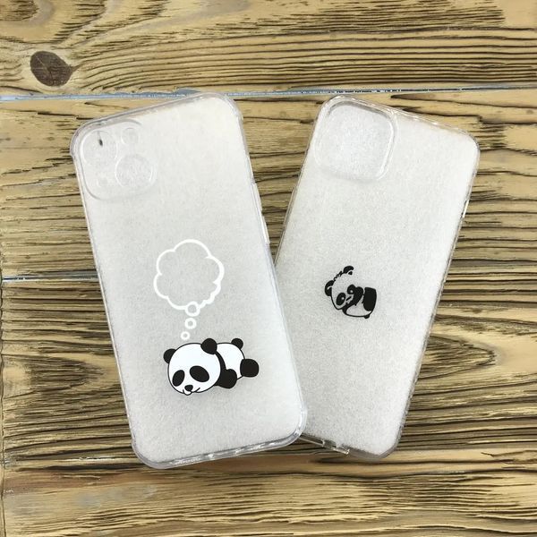 Накладка силиконовая для iPhone 13 &ndash; прозрачный с рисунком Панда. 40000254 фото